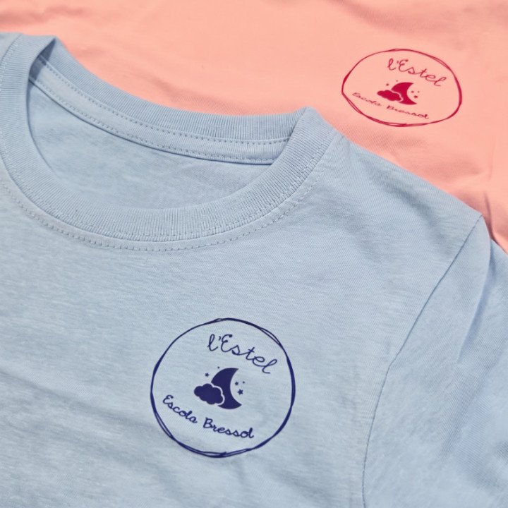 Camiseta de manga corta personalizada con logotipo para escolas, clubs e empresas